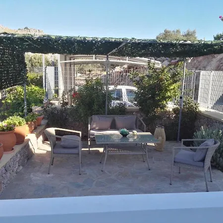 Bouganville Stegna Сasa de vacaciones