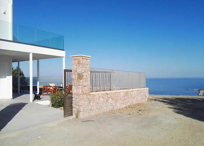 Bouganville Stegna