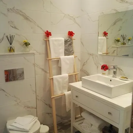 Semesterbostad Bouganville Stegna Archangelos (Rhodes)