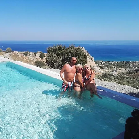 Σπίτι διακοπών Bouganville Stegna