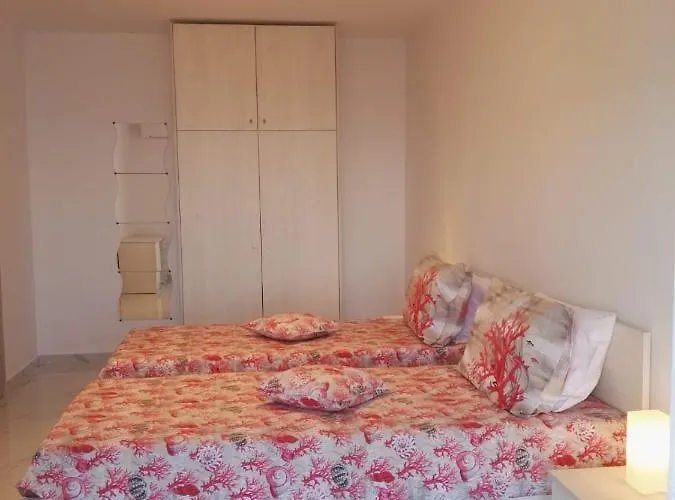 Bouganville Stegna Сasa de vacaciones