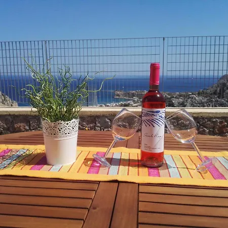 Bouganville Stegna Сasa de vacaciones *