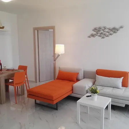 Bouganville Stegna Casa vacanze *