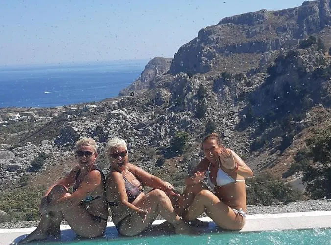 別荘 Bouganville Stegna